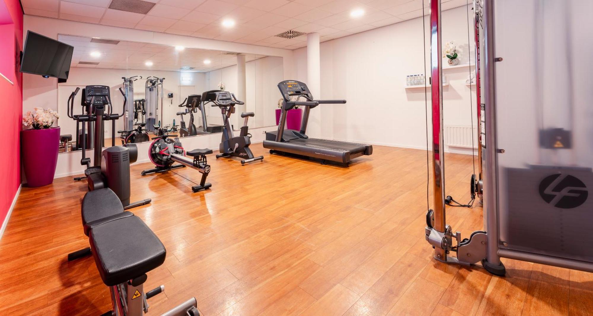 מלון רייסווייק Plaza Premium Grand Winston מראה חיצוני תמונה