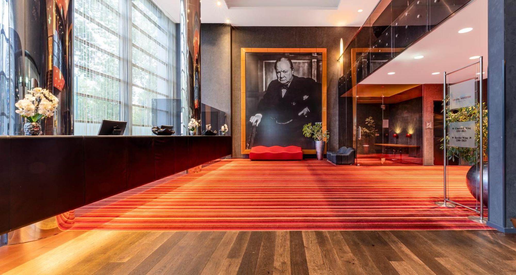 מלון רייסווייק Plaza Premium Grand Winston מראה חיצוני תמונה
