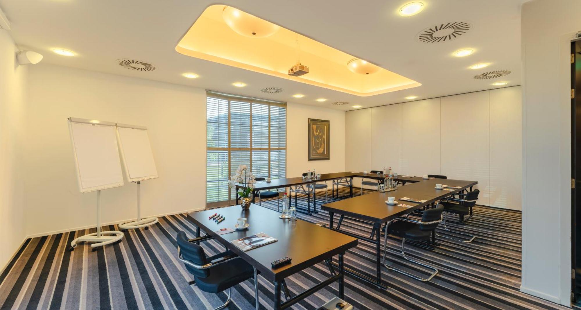 מלון רייסווייק Plaza Premium Grand Winston מראה חיצוני תמונה